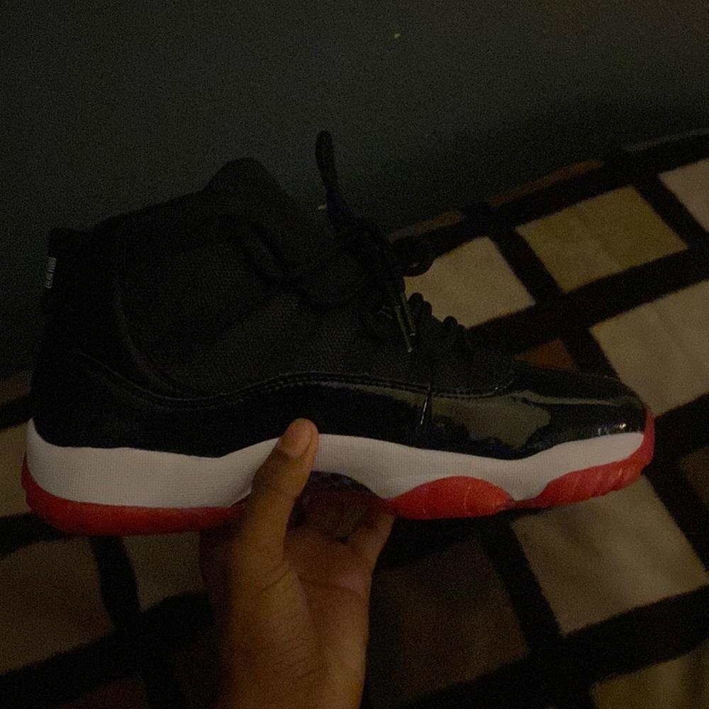 Jordan 11 bred got the wrong size never worn